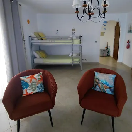 A Casa Da A Marinita * Armação de Pêra